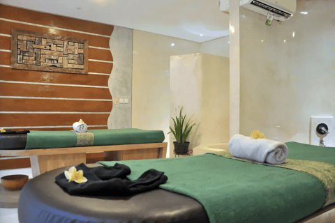 Seminyak: Relajante experiencia de spa en Bali en LLuvia SpaMasaje de Aromaterapia 2 Horas