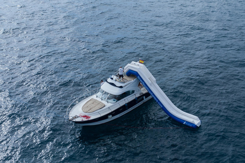 Tenerife: Private Luxury Yacht Sunset Cruise Tenerife: Private Luxury Motor Boat Sunset Cruise
