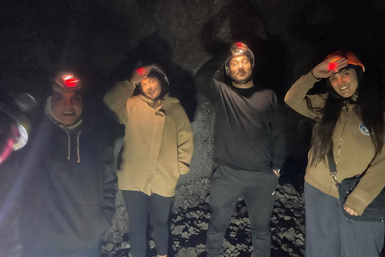 Excursion en Jeep sur l’Etna : depuis Catane, Zafferana Etnea, TaormineETNA JEEP TOUR. TAORMINE Prise en charge