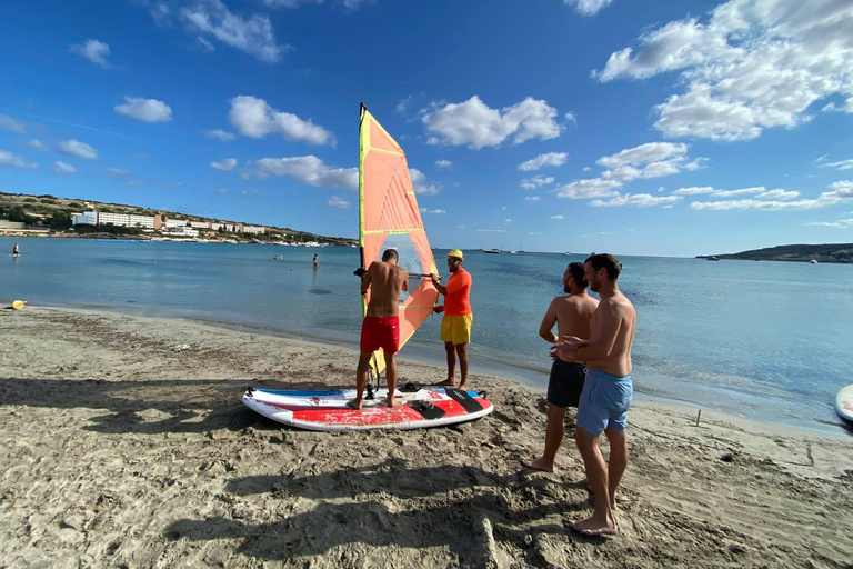 Mellieha: Windsurfles voor beginners
