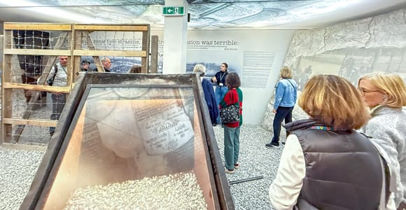 Krakow: Oskar Schindler's Enamel Factory Museum Guided Tour
