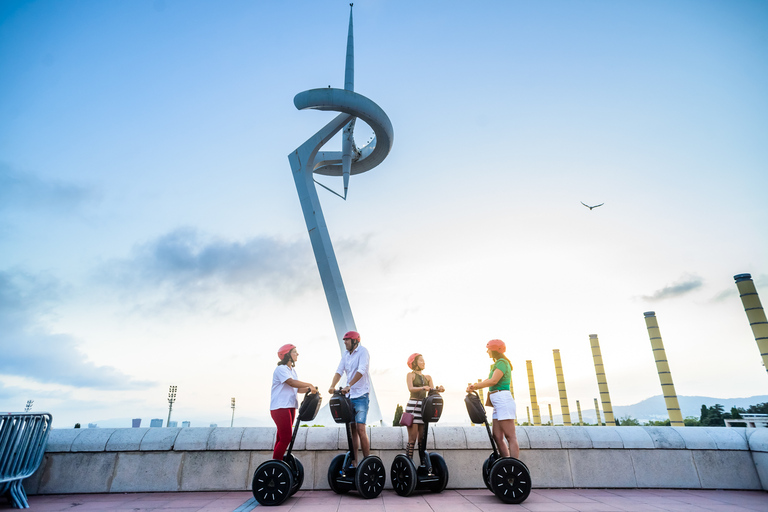 Barcellona: Tour in Segway di MontjuïcBarcellona: tour in segway di Montjuïc