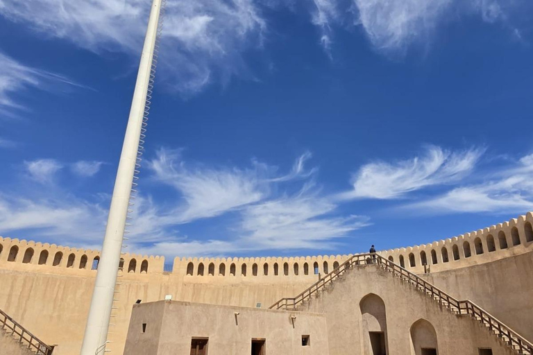 Shared Tour: Nizwa Fort, Souq, Birkat Al Mouz & Jebel Akhdar