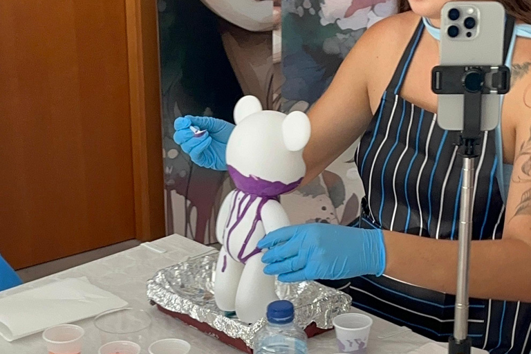 Alicante: Fluid Painting Workshop – Create Your Own Art Create a Bear Set - 23 cm Bear + Mini Bear Key Ring