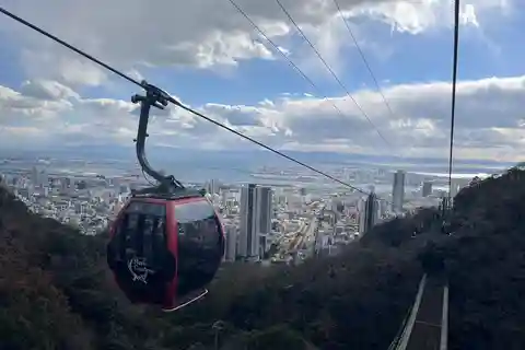 神戸1日ウォーキングツアー：山と海と酒