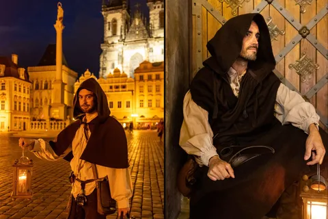 Prague: Plague Doctor Old Town History Walking Tour