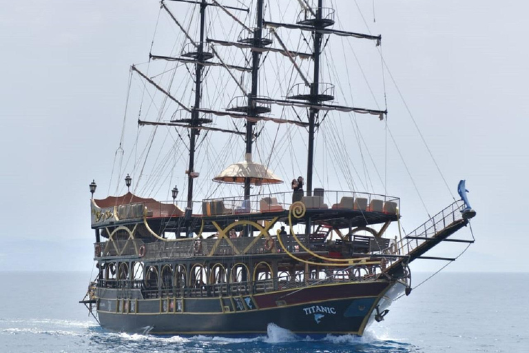 Pirate Tour on the Waterways of Alanya All Inclusive