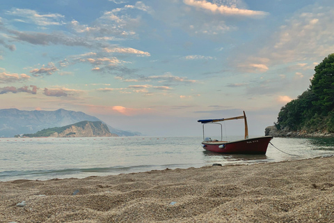 Da Tirana: Tour di un giorno a Budva e Kotor