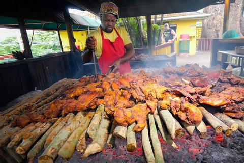 سحر خليج مونتيغو: جولة نبضات قلب جامايكا النابضة بالحياة