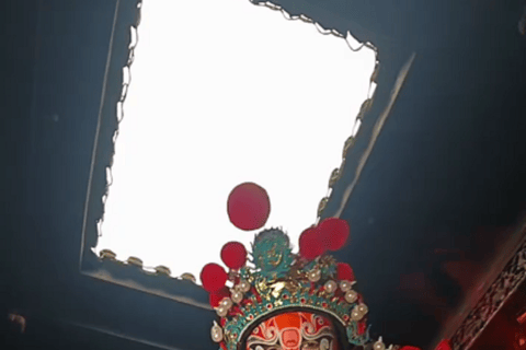 Chongqing: All-Inclusive Pass to Huguang Guild Hall, Zui Bayu Show, and Tea