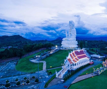 From Chiang Mai: Chiang Rai's Temples Exploration Day Trip