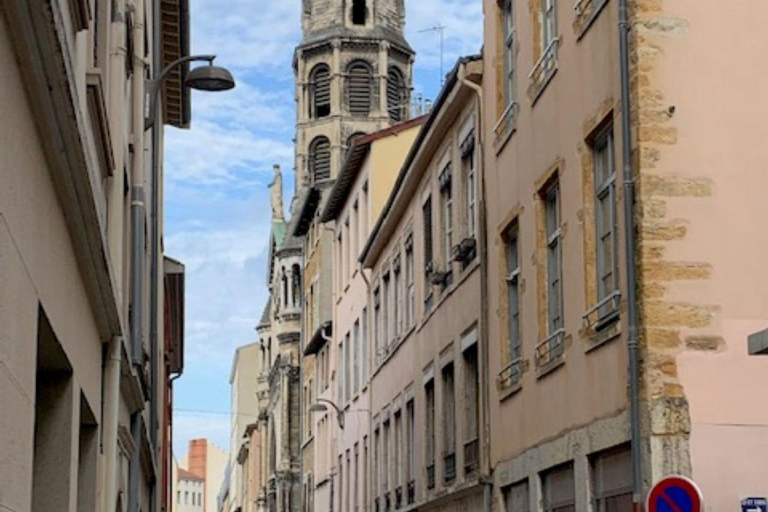 Lyon : Walking tour of the “Traboules” - Slopes Croix-Rousse Walking Tour in FRENCH