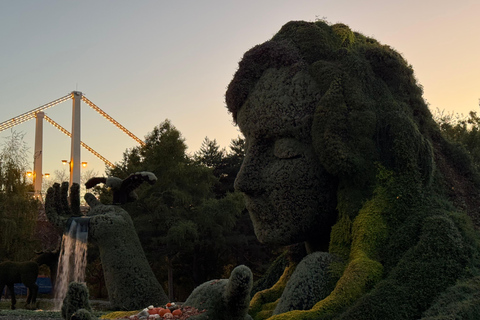 Montreal Private City Car Tour with Local Guide