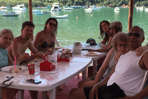 Isla Grande: Nade com os peixinhos nas Lagoas Azul e Verde.