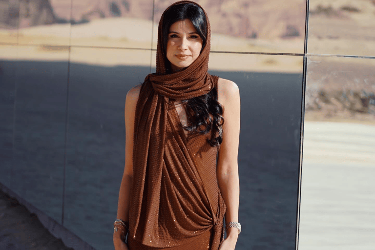 AlUla: Private Luxury Photo Session at Maraya AlUla