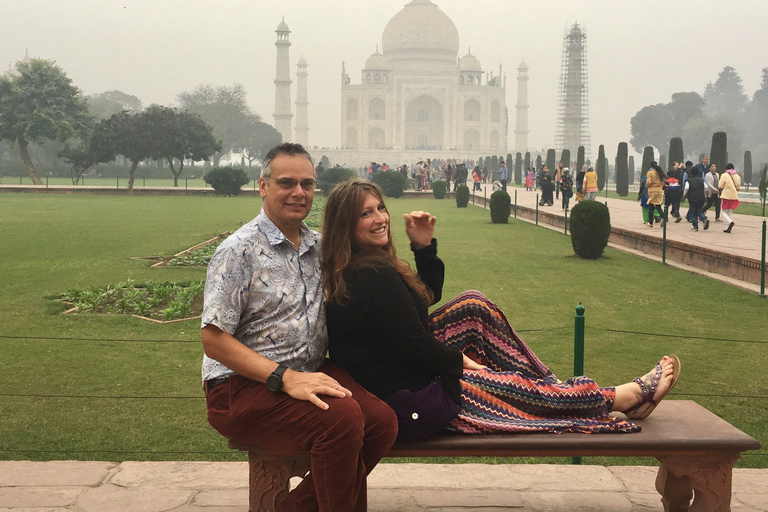 From Delhi: Private Full-Day Taj Mahal Tour with Guide & Car