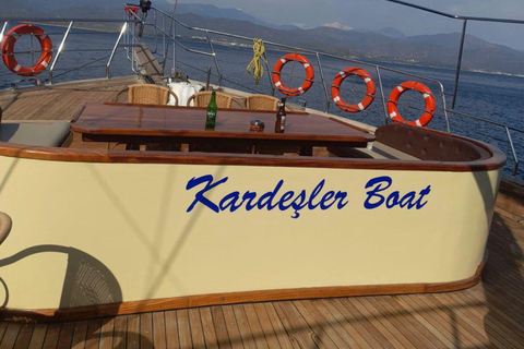 Fethiye: 12 Islands Cruise with Lunch,Drinks & Free Transfer