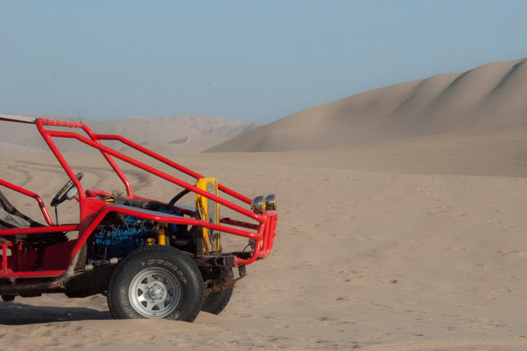 Huacachina Adventure: Buggy ride and Sandboarding in the Dunes
