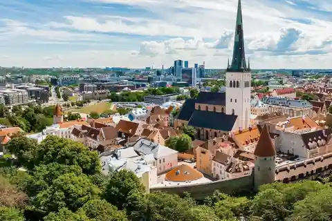 Dwa kraje w jeden dzień: Jednodniowa wycieczka z Rygi do Tallina