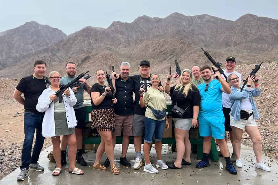 Las Vegas: Outdoor-Maschinengewehr- & Gewehrschießen mit Abholung. Foto: GetYourGuide