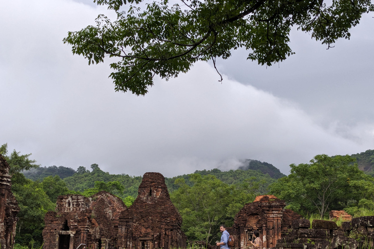 Visite des temples de My Son (lever ou coucher du soleil ou heure personnalisée)