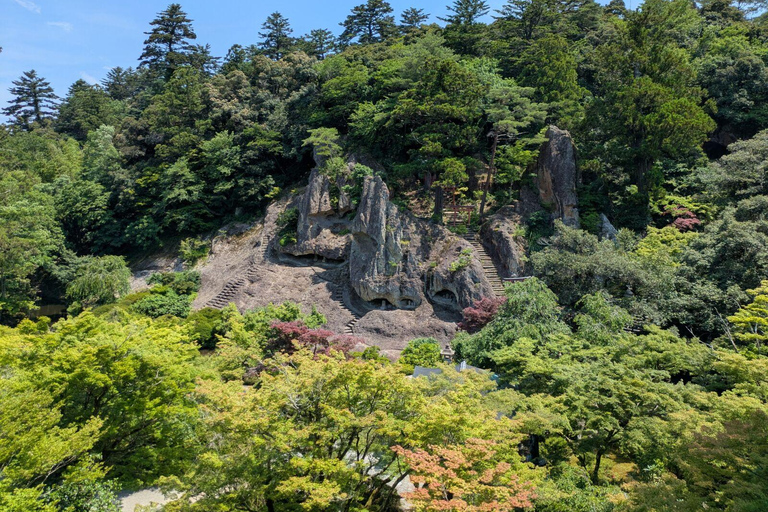 Vanuit Kanazawa: Natadera, ambachtsdorp en geishashow