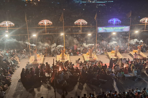 Wycieczka Manikarnika Ghat i Ganga Arti Tour