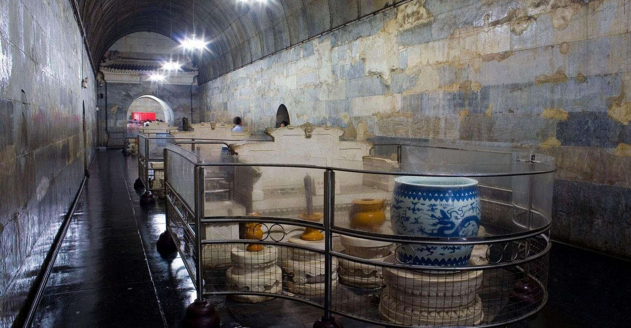 Juyongguan长城、神圣道路和Ming墓 - Hizvo