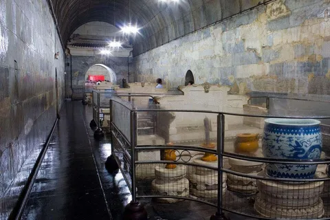 Private Tour: Badaling Great Wall and Dingling at Ming Tombs