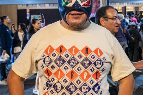 Città del Messico: esperienza di Lucha Libre con un giornalistaMartedì all'Arena Mexico