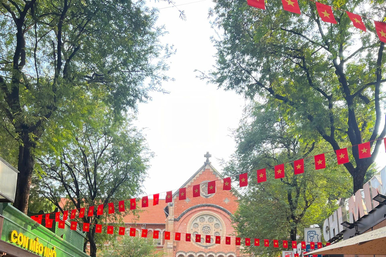 Ho Chi Minh-stad: pagodes, wierookstraten en koffietourHo Chi Minhstad: pagodes, wierookstraten en koffietour