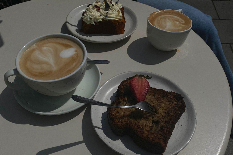 Nuremberg: Guided Café Tour with Food Samples