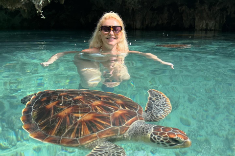 Zanzibar:Swimming with turtles in salaam cave