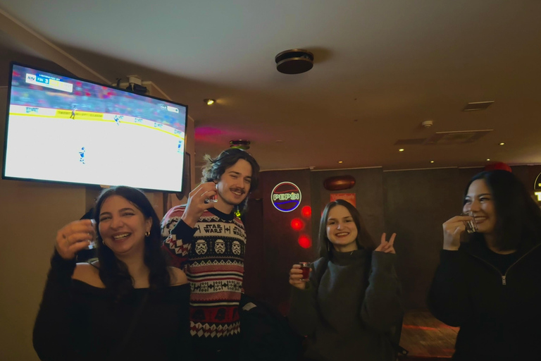 Tallinn: Telliskivi Bar Crawl with games, drinks, discounts