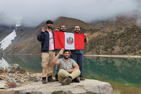 Cusco: City Tour and Humantay Lagoon 2-Day Trip