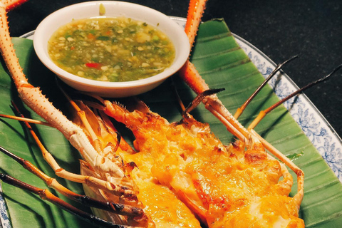 Pattaya: King Seafood Premium Buffet + 1 Special Dish (90 Mins)