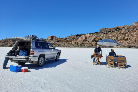 La Paz: Wycieczka Uyuni kończąca się autobusem w Atacama Chile.