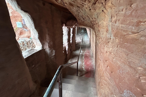 Close to Chengdu: Leshan Giant Buddha & Tasty Local Eats