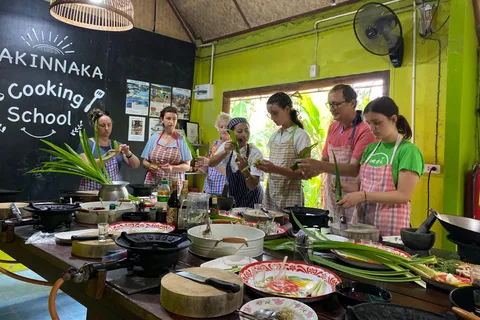 Thai cooking class &Market tour by Amazon Prime Series Chef.