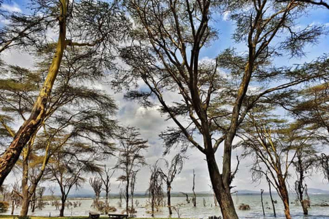 Nairobi: Crescent Island Day Tour with Hotel Pickup