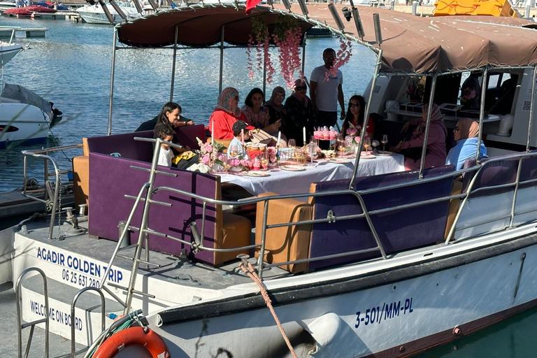 Agadir: Private Luxury Boat Cruise with Swimming & Pickup