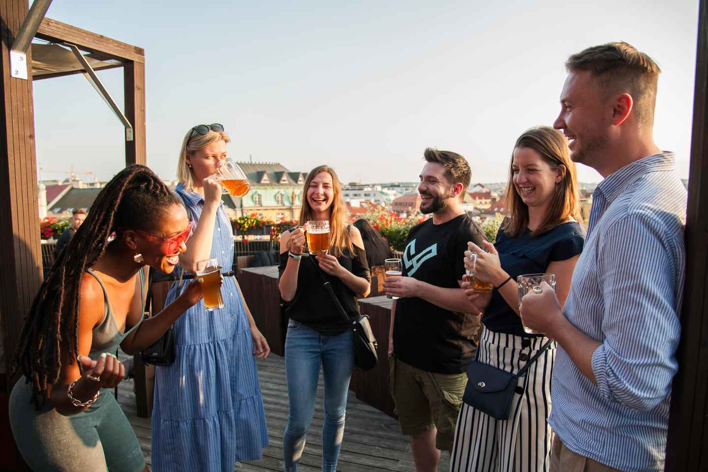 Praga: Tour a Piedi nei Pub con 5 Birre