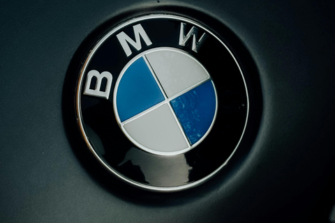 Munich: Private City Tour with BMW Museum and Nymphenburg