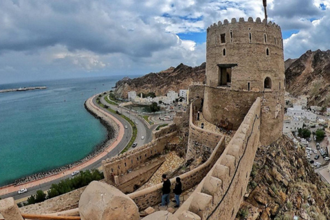 Muscat: City Highlights Tour with Grand Mosque & Souq Shared