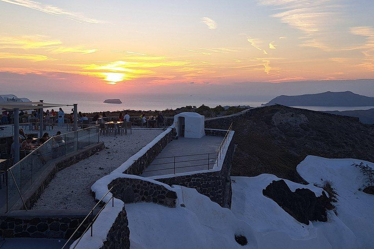 Santorini: 5 Hour Private Tour in Santorini with a Local 5 Hour Private Custom Land Tour in Santorini with a Local