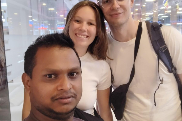 Kandy: Tuk-Tuk Sights, Culture, Shopping & Treatment