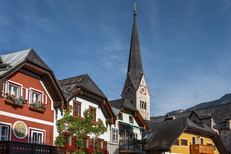Hallstatt: Fairytale Lakes Tour – St. Gilgen, Mondsee & Wolfgangsee