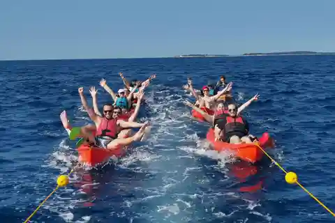 Pula: Båt- och kajakäventyr