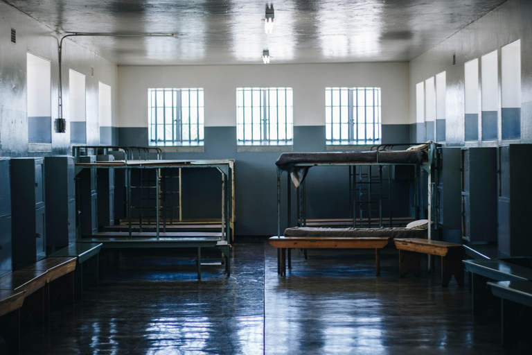 Cape Town: Robben Island Ticket With Ferry Check-in Help