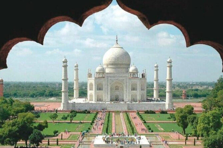 2 Days Private Taj Mahal and Agra Overnight Tour From Delhi Tour without accommodation/Hotel